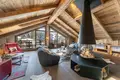 Chalet 5 bedrooms  in Les Allues, France