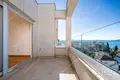 2 bedroom apartment 66 m² Tivat, Montenegro