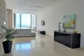 Villa de 4 dormitorios  en Peyia, Chipre
