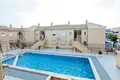 Mieszkanie 2 pokoi 56 m² Torrevieja, Hiszpania