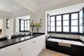 Dom 5 pokojów 1 021 m² Benahavis, Hiszpania