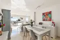 2 bedroom apartment 94 m² Dos Hermanas, Spain