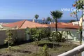 Villa de tres dormitorios 82 m² Adeje, Španjolska