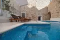 Villa 230 m² Opcina Dezanovac, Croatia