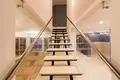 Вилла 4 спальни 300 м² Крашичи, Черногория