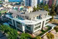 Szeregowiec 2 pokoi 70 m² Konyaalti, Turcja