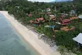 Kompleks mieszkalny New complex of villas with swimming pools, 10 meters from the beach, Samui, Thailand
