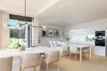 Townhouse 204 m² Alicante, Spain