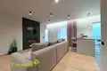 Apartamento 4 habitaciones 87 m² Ratamka, Belarús