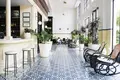 Hôtel à vendre, taille 266 chambres, dans la vieille ville de Phuket, Thaïlande.