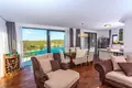 Maison 3 chambres 279 m² Necujam, Croatie