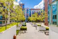 Mieszkanie 4 pokoi 107 m² Miasto Stołeczne Praga, Czechy