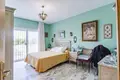 Haus 5 Schlafzimmer 471 m² Dos Hermanas, Spanien