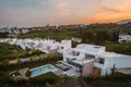 Villa de 5 habitaciones 626 m² Estepona, Španjolska