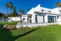 Haus 5 Schlafzimmer 420 m² Dos Hermanas, Spanien