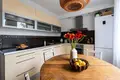 2 bedroom apartment 77 m² Marki, Poland