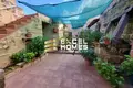 Haus 4 Schlafzimmer  Qrendi, Malta