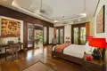 4-Schlafzimmer-Villa 450 m² Canggu, Indonesien