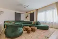 3 bedroom house 285 m² Kerobokan, Indonesia