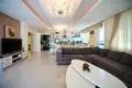 4 bedroom Villa 450 m² Kemer, Turkey
