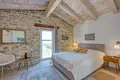 4 bedroom Villa 220 m² Grad Porec, Croatia