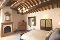 6-Schlafzimmer-Villa 500 m² Cortona, Italien