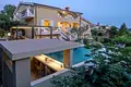 Villa 6 habitaciones 395 m² Grad Porec, Croacia