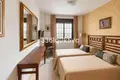 2 bedroom apartment 115 m² Benahavis, Spain