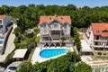 2 bedroom apartment 92 m² Muo, Montenegro