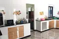 Квартира 3 спальни 450 м² Си Сунтон, Таиланд