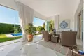 4 bedroom house 383 m² Marbella, Spain