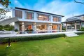 5-Schlafzimmer-Villa 878 m² Choeng Thale, Thailand