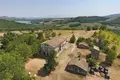 Dom 20 pokojów 930 m² Penne, Włochy