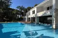 Haus 4 Schlafzimmer 437 m² Dos Hermanas, Spanien