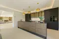 5 bedroom house 648 m² San Pedro Alcantara, Spain