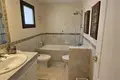Mieszkanie 4 pokoi 147 m² Estepona, Hiszpania