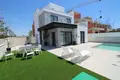 Villa de tres dormitorios 167 m² Orihuela, Španjolska