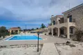 5 bedroom apartment 250 m² Thrinia, Cyprus