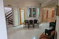Oficina 450 m² en Pafos, Chipre