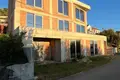 Casa 5 habitaciones 240 m² Tivat, Montenegro
