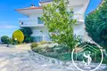 Villa 8 bedrooms  Chaniotis, Greece