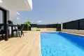 3-Schlafzimmer-Villa 100 m² Entrenaranjos, Spanien