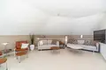 Wohnung 3 Schlafzimmer 227 m² Dos Hermanas, Spanien