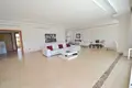 Квартира 4 спальни 220 м² Марбелья, Испания