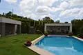 Villa 8 chambres 450 m² Trilofos, Grèce