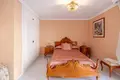 3 bedroom house 125 m² Dos Hermanas, Spain