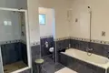 4 bedroom house 407 m² Dos Hermanas, Spain