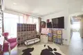 Villa de tres dormitorios 210 m² Palm Mar Arona, Španjolska
