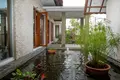 Villa de tres dormitorios 550 m² Belumbang, Indonesia