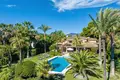 Villa 9 bedrooms 1 056 m² Estepona, Spain
